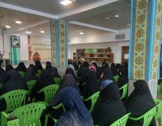 برگزاری نشست اخلاقی با عنوان « روش و منش حضرت علی علیه السلام در ایجاد وحدت در جامعه و نحوه الگوگیری طلاب در این زمینه از آن حضرت»